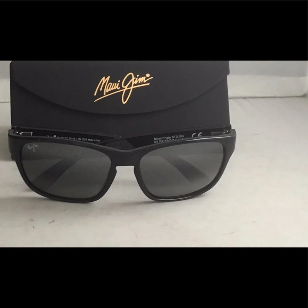 - Maui Jim Mixed Plate 721-02 Black Grey Polarized Unisex Sunglasses